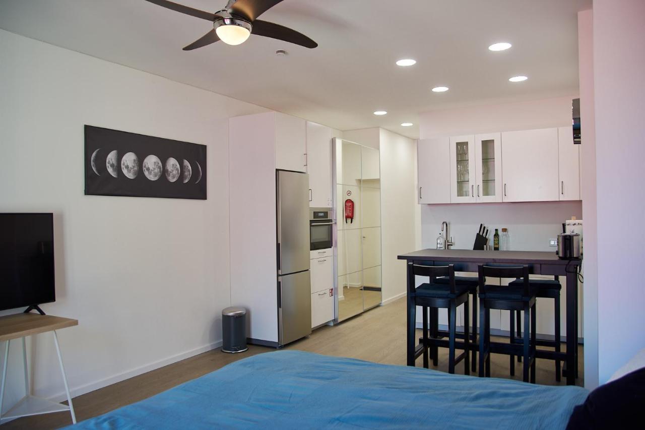 Studio Apartment In The Heart Of Riga Old Town Esterno foto